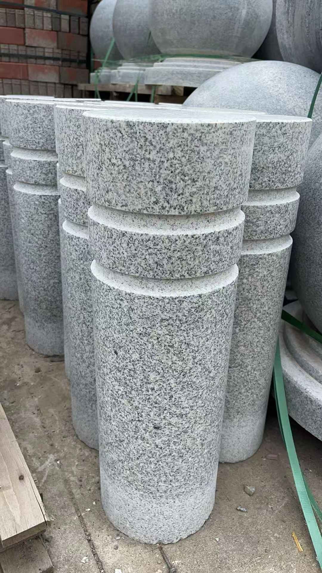 铜陵 芝麻白花岗岩挡车柱、隔离柱多少钱