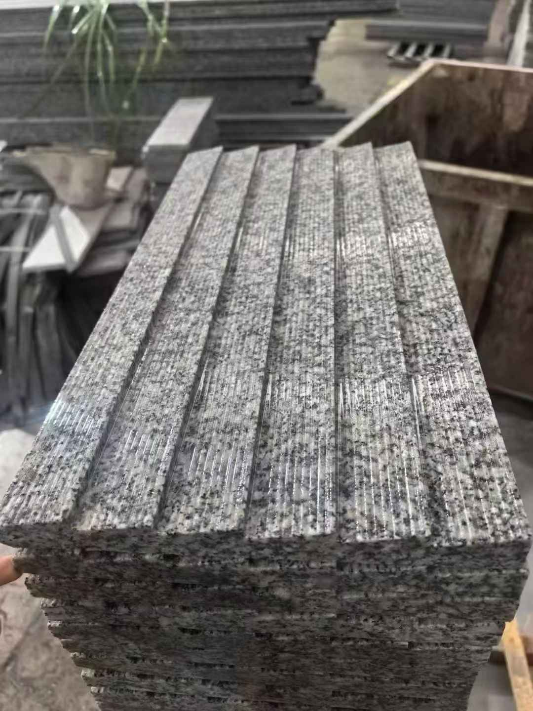 铜陵 狼牙石