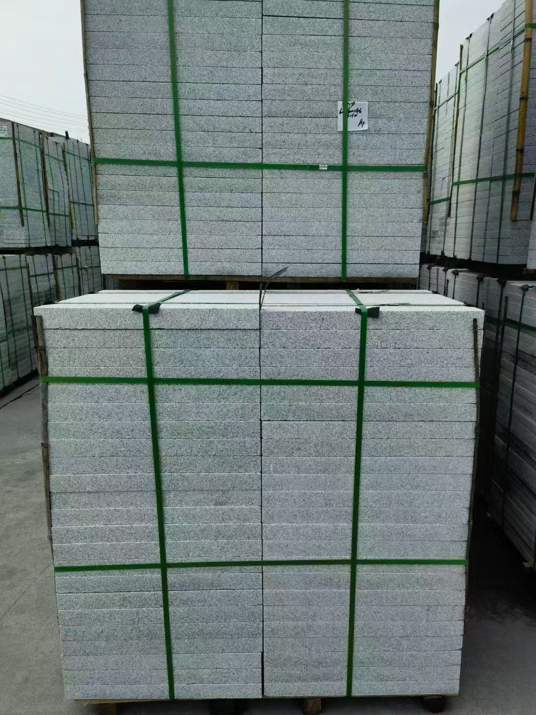 铜陵 火烧面地铺石，街道广场园林市政工程板，1.8~5.0厚均有现货