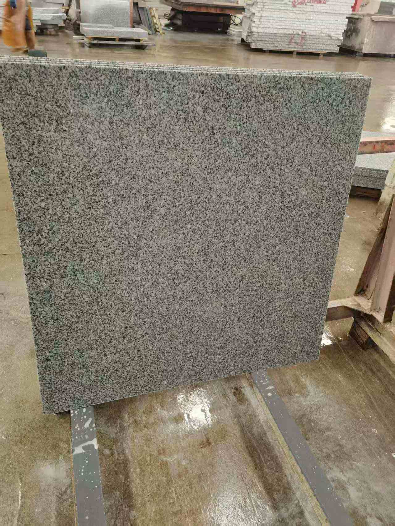 铜陵 芝麻白光面900*900，高地铁标准